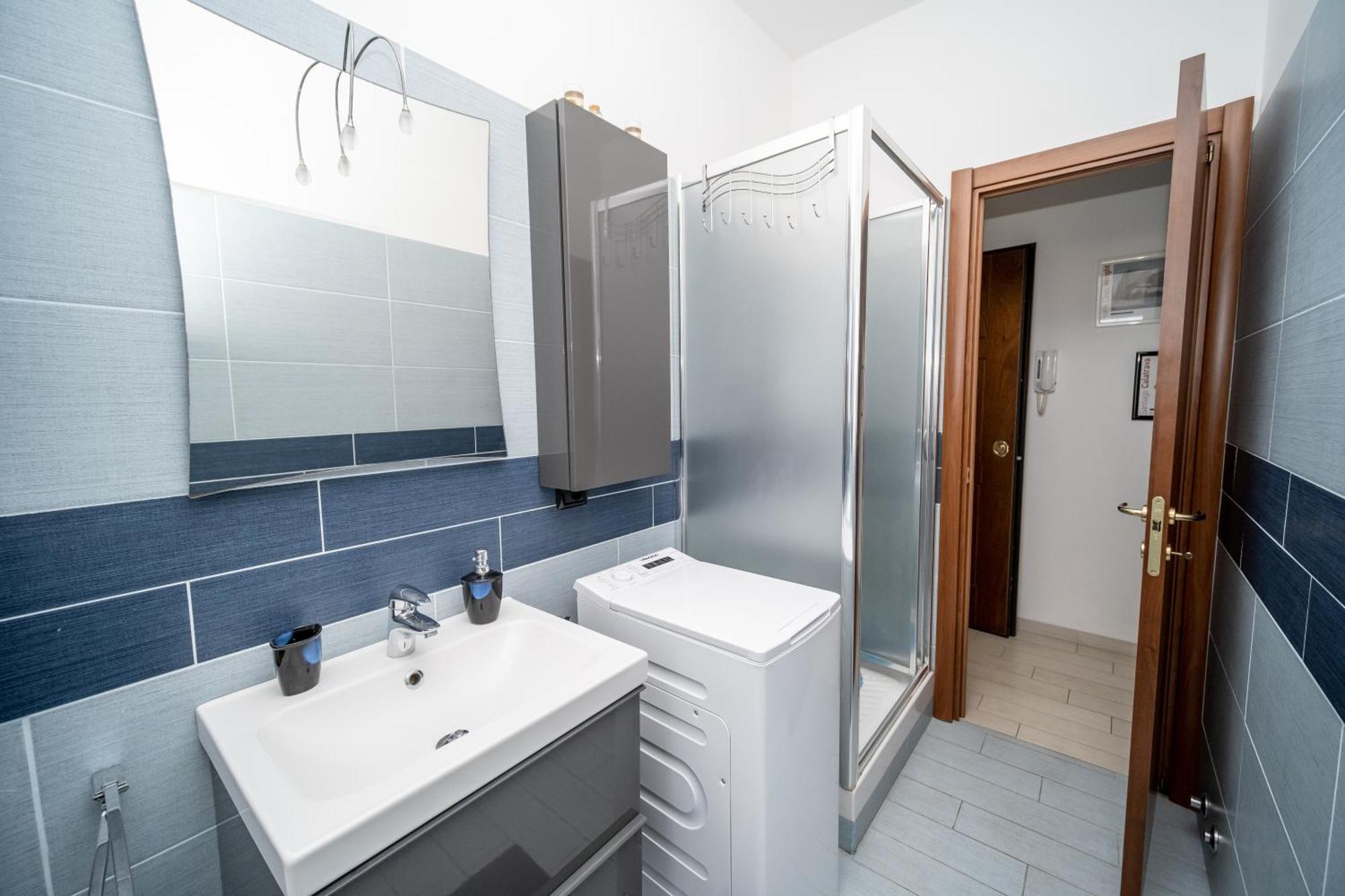 Fiumicino Business&Vacation Apt Wifi Ngoại thất bức ảnh